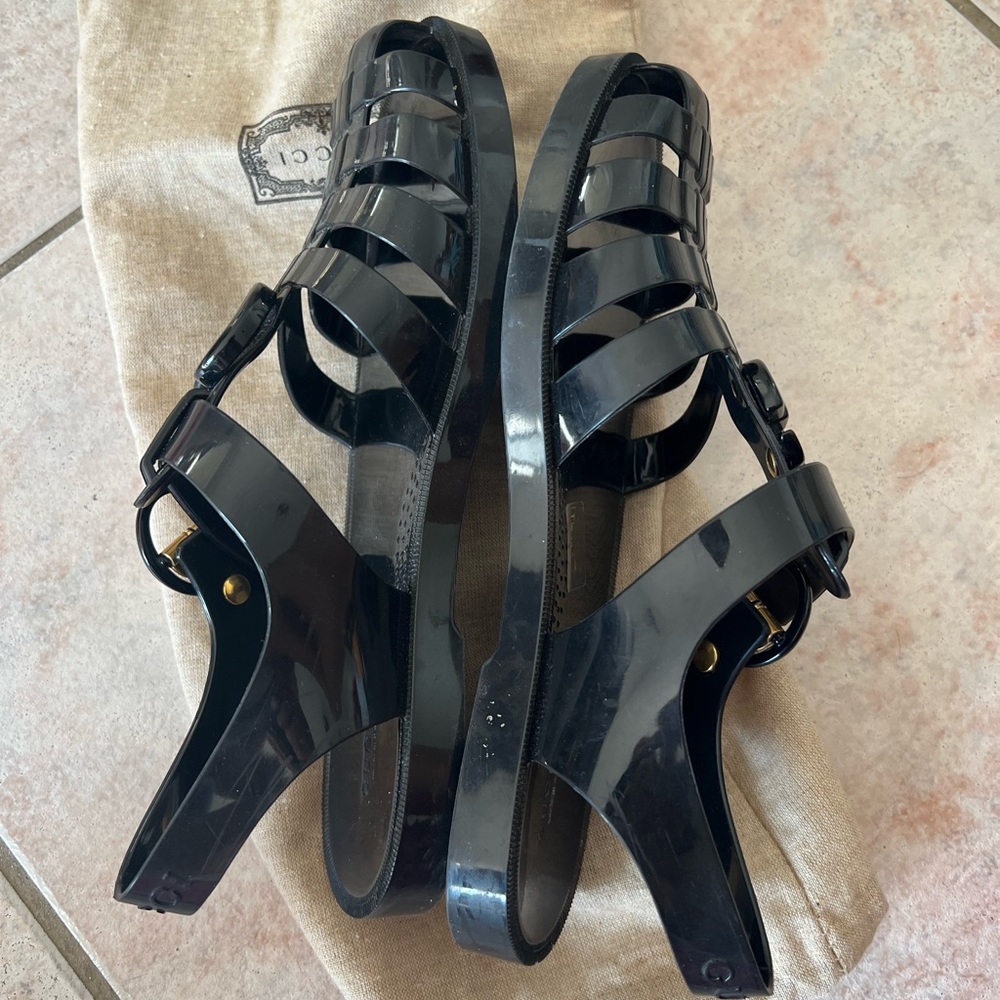 Gucci Black Jelly Fisherman Sandals with Double G - Picture 5 of 6